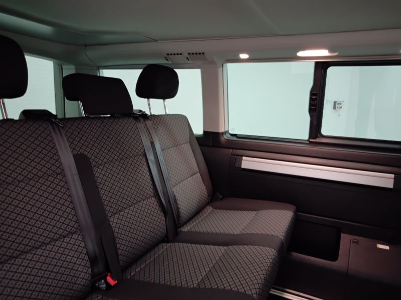 GuidiCar - VOLKSWAGEN INDUSTRIALI California 2023 California - California   BeachPC110 TDIA7 Usato